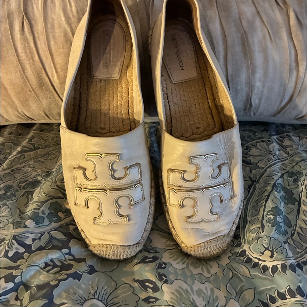 Tory Burch Sz 7.5 Butter Soft Cream Leather Espadrilles